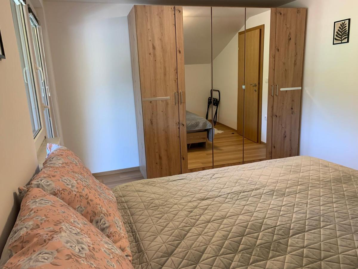 Apartmaji Pr' Nas Laško Eksteriør bilde